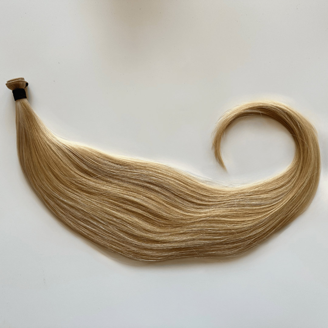 #P14A/60 FOILED BLONDE MIX 22" MINI WEFT